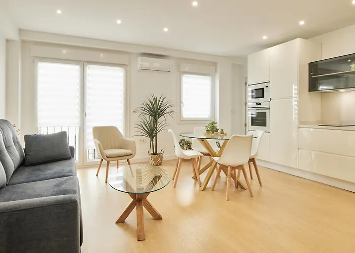 Del Valle Hogar Centro *